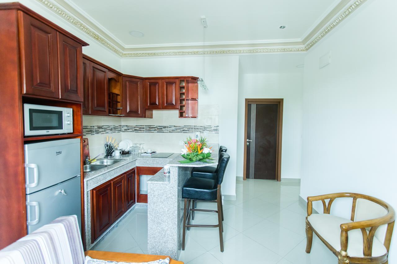 Residence Hoteliere Le Jomonia Libreville Exterior photo