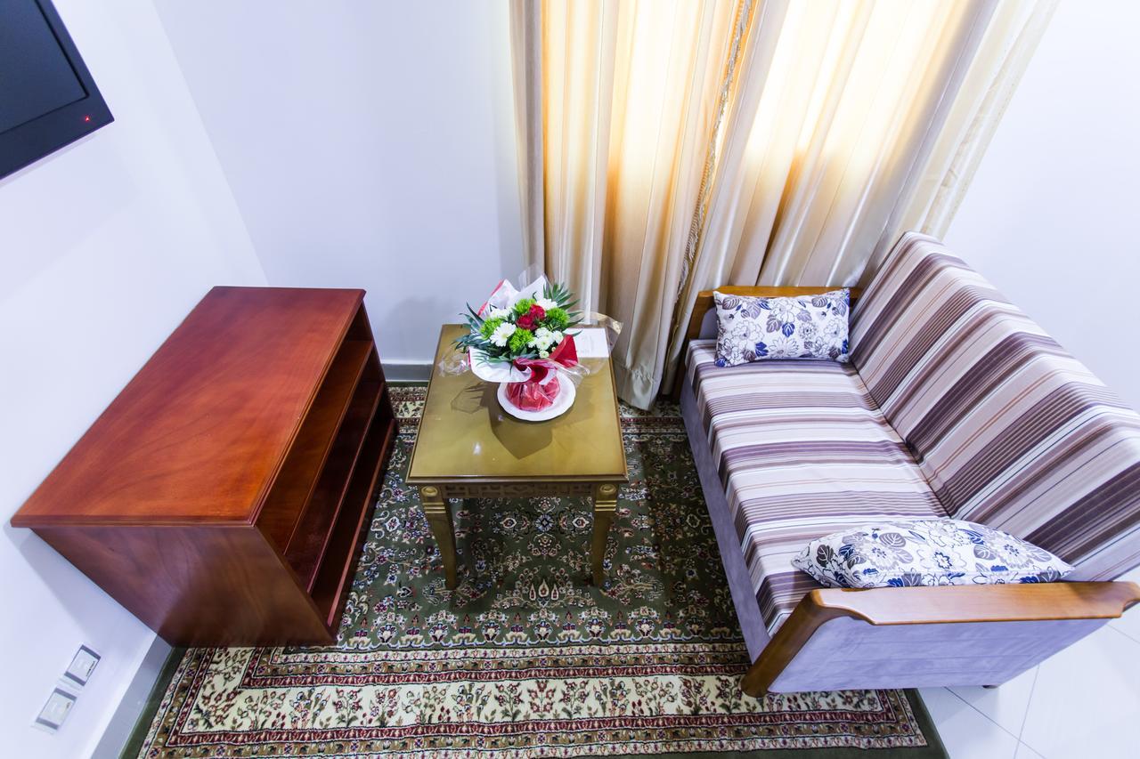 Residence Hoteliere Le Jomonia Libreville Exterior photo